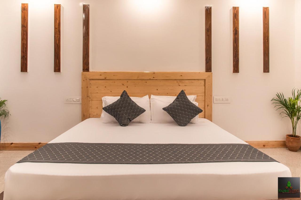 The Hillside Inn Kasauli By Exotic Stays Exterior foto