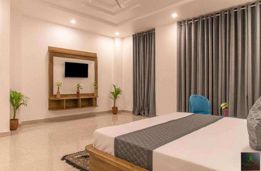 The Hillside Inn Kasauli By Exotic Stays Exterior foto